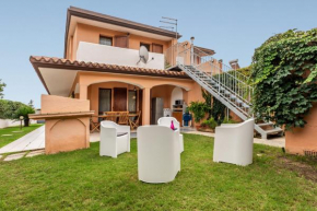 Bijou Holiday Home
